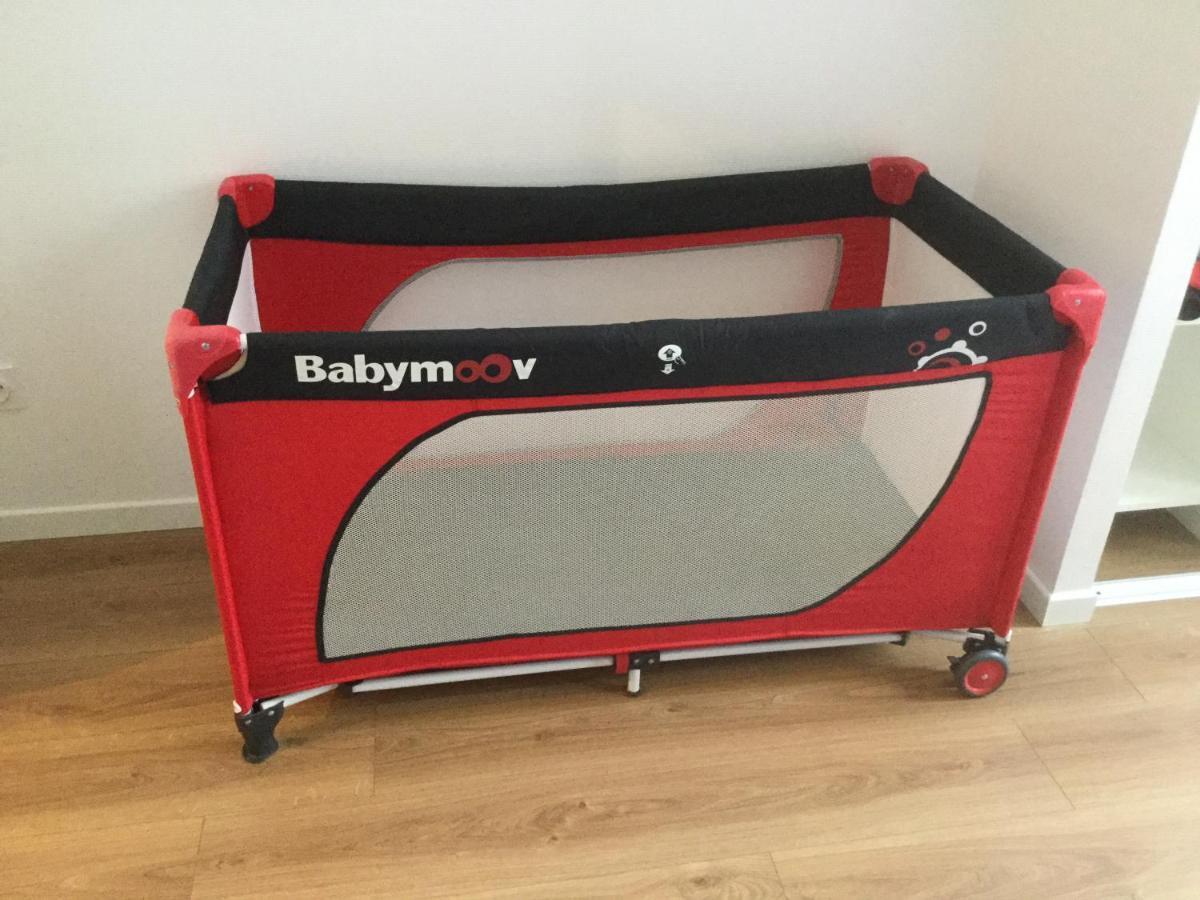 3 Chambres En Lit Double, 6 Personnes, Dans Appartement Entierement Renove, 70 M2 , Wifi,Climatisation, Tres Calme , Tout Equipe,Lit Bebe Clermont-Ferrand Luaran gambar
